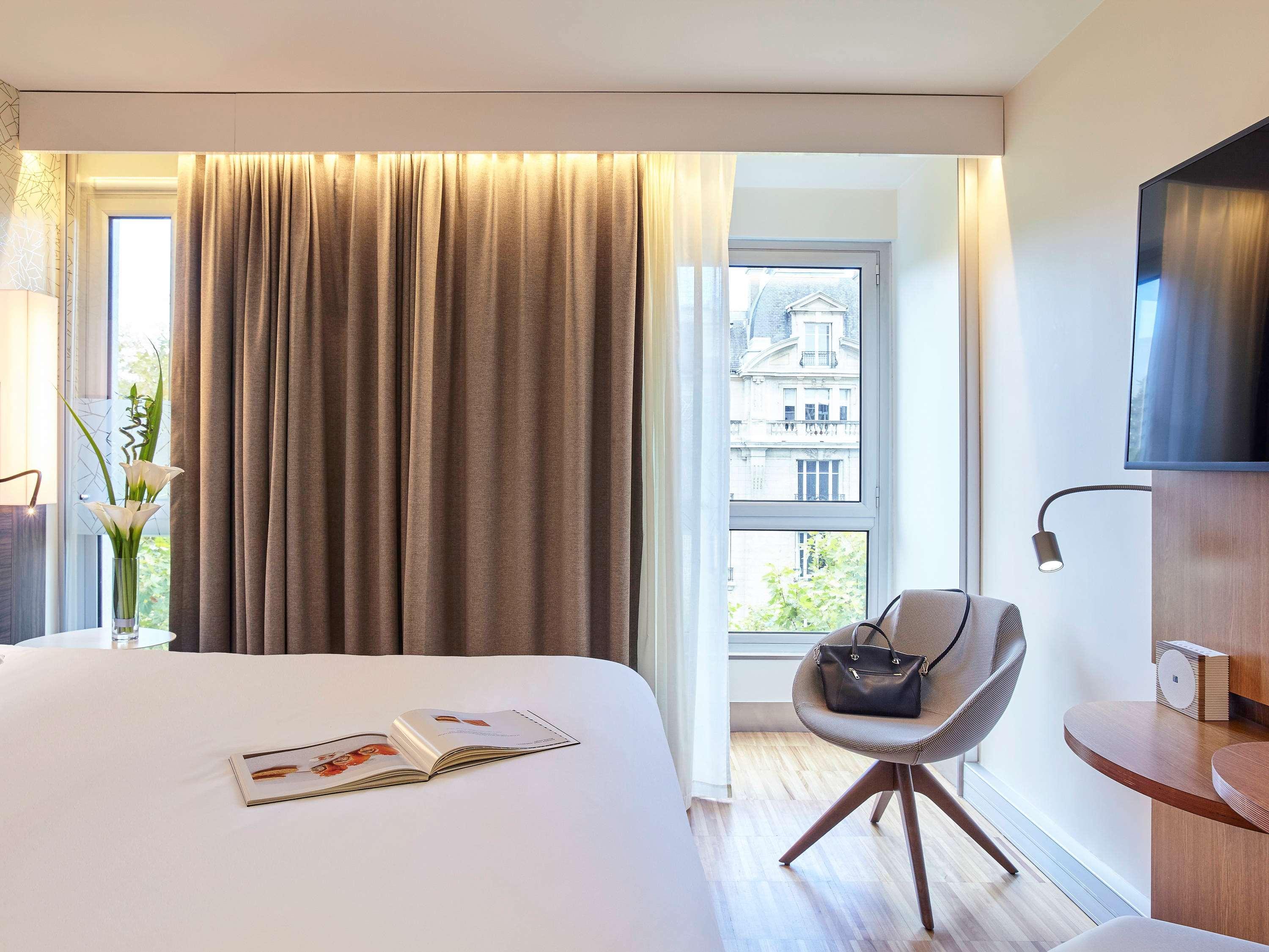 Mercure Paris Arc De Triomphe Etoile Exterior photo