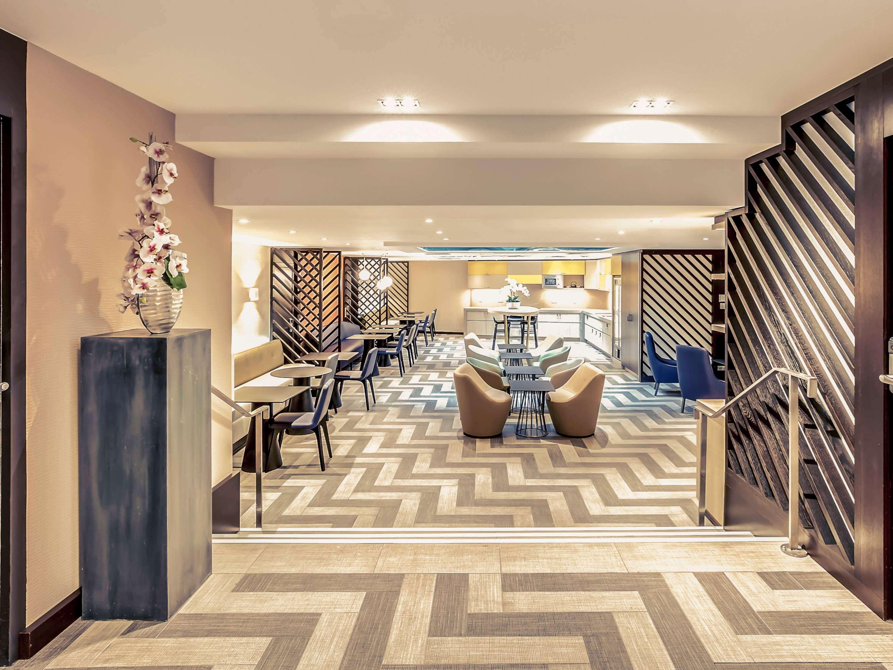 Mercure Paris Arc De Triomphe Etoile Exterior photo